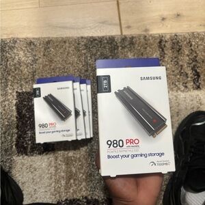 Samsung 980 PRO SSD - Black